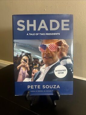 Shade: A Tale of Two Presidents by Pete Souza - Blue Cover